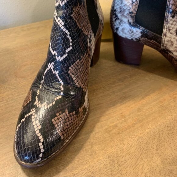 Madewell Regan Snakeskin Embossed Heel Boot - 9.5 - Picture 3 of 4